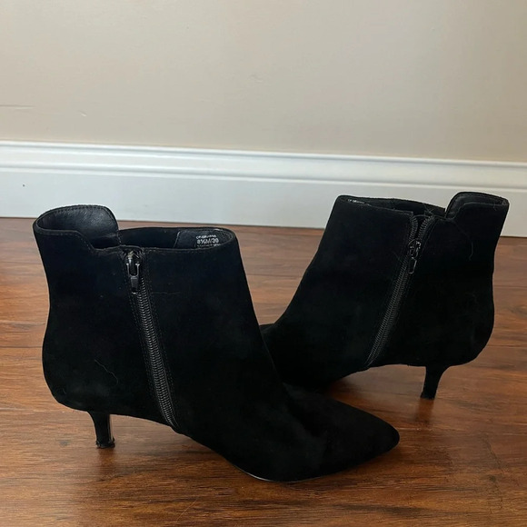 Corsets Como Italian made Black Suede Sexy Booties- Size 8.5 - Picture 3 of 9